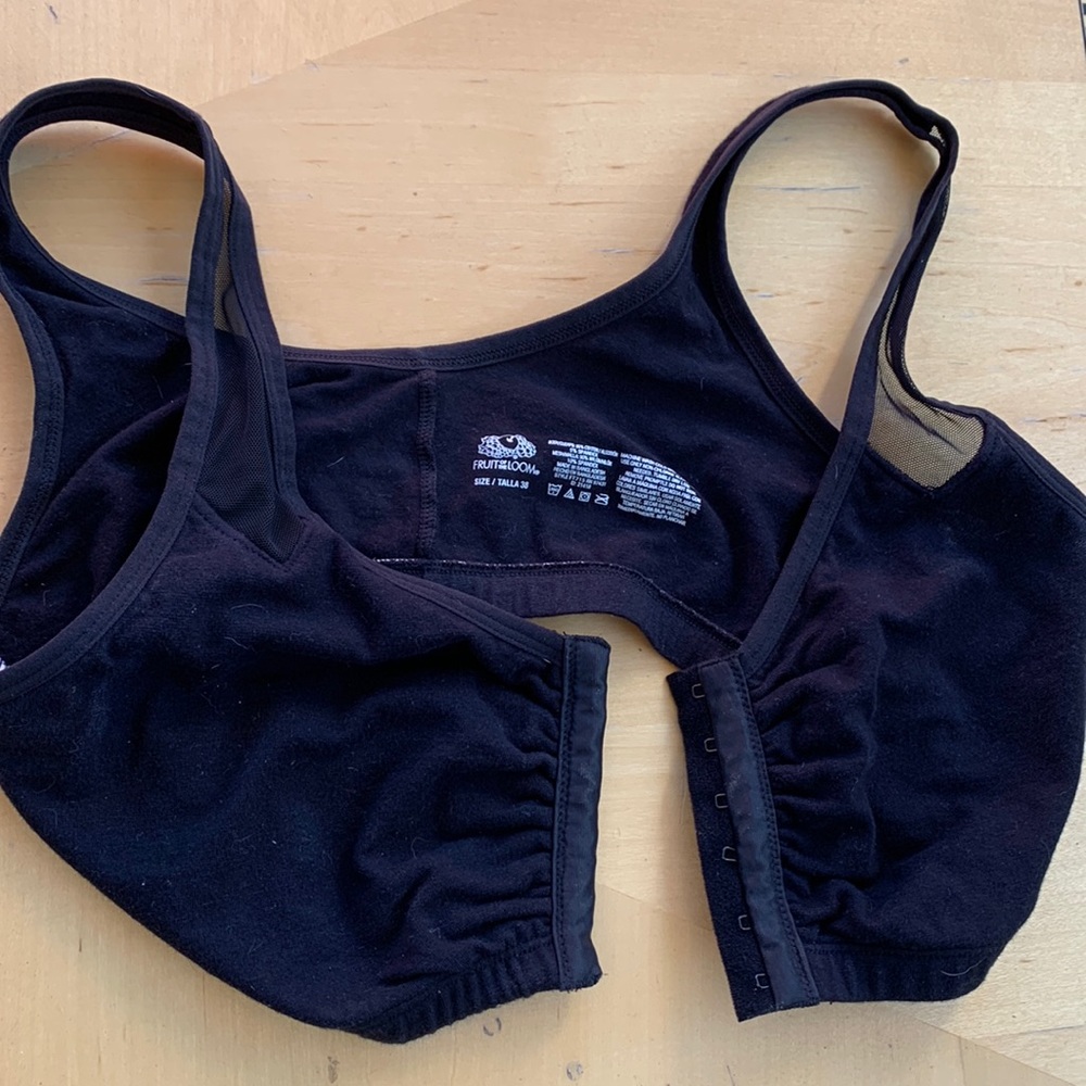 Front closure bra